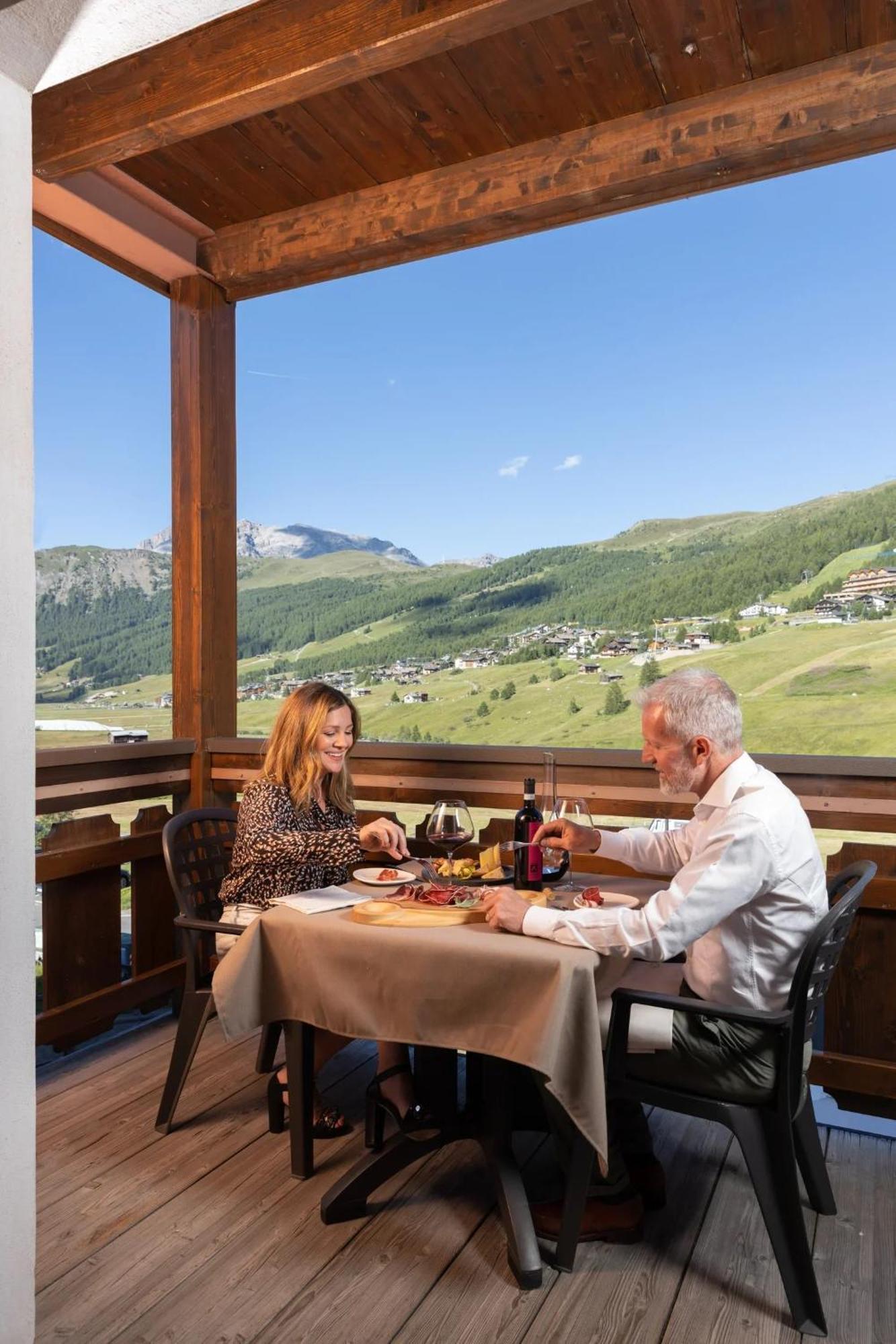 Hotel Galli Livigno Eksteriør bilde